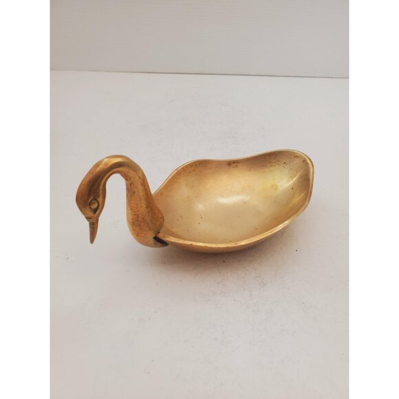 Vintage / BRASS SOAP DISH / Solid Brass Soap Holder Soap Dispenser Vinta… - Picture 3 of 10